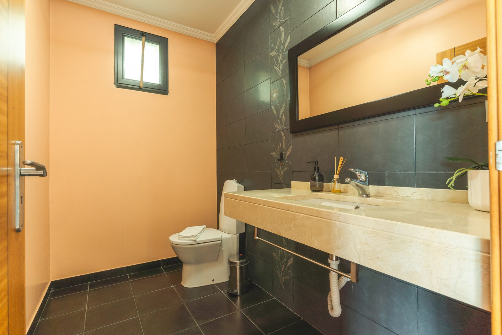 Guest WC — Casa Saudade, Madeira