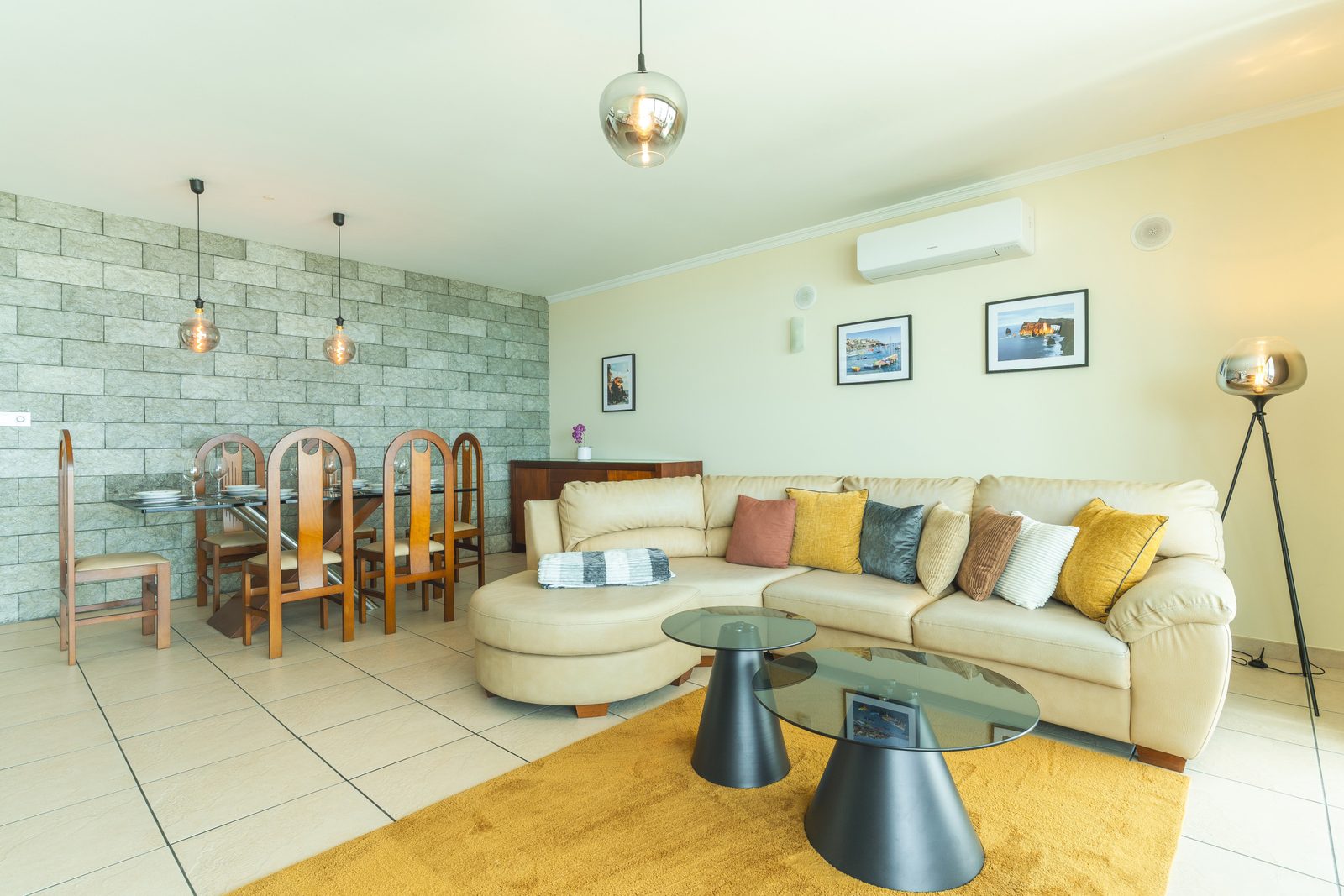 Living room with sea view — Casa Saudade, Madeira